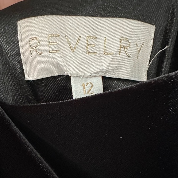 Revelry Rory Black Velvet Dress size 12 - Picture 4 of 7